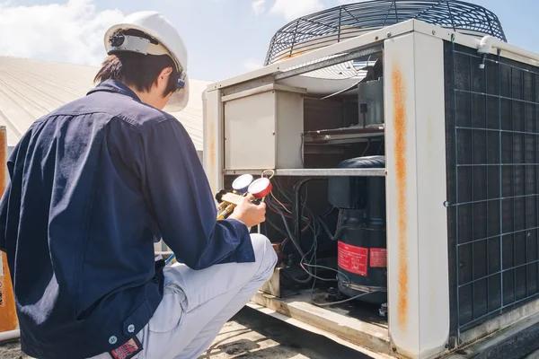 The Role of Smart Technology in Modern HVAC Service