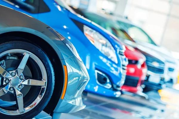 Understanding How Local Car Dealerships Affect Your Car Purchase